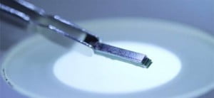 Ufak Bir Cihazla Telefonlar Hayat Kurtaracak 2 130326extReme.hlarge