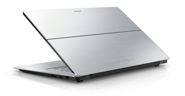 13Fall_VAIO_Fit_15A_back_01_S-1200