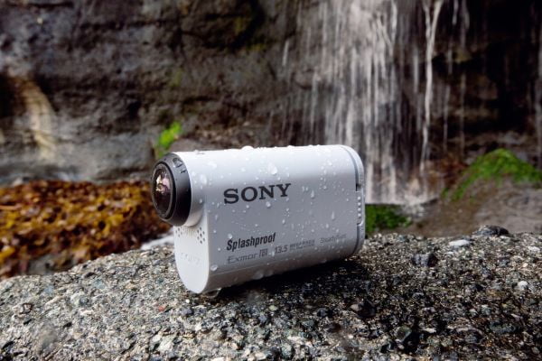 splashproof_AS100V_01_EXP201506-1200