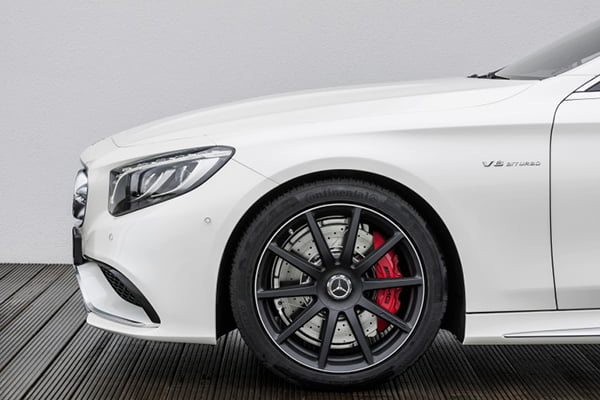 mercedes-benzs-S63-amg-coupe-12