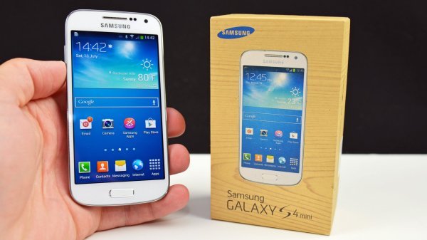 8. Samsung Galaxy S4 mini