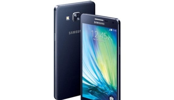 Samsung’un Yeni Akıllı TelefonU Galaxy A5 Satışta. İşte Fiyatı