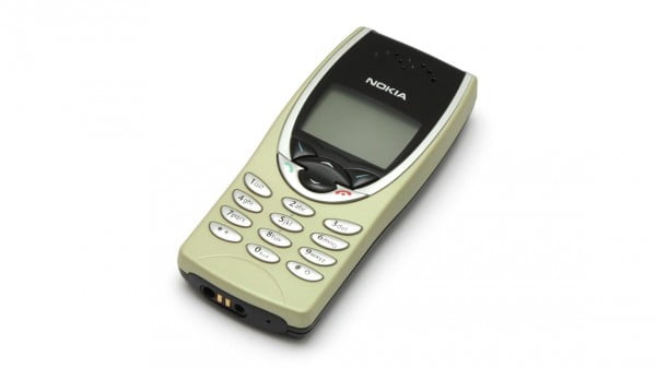 İngiltere’de Kim Nokia 8210’u Kullanıyor? 2 İngiltere’de Kim Nokia 8210’u Kullanıyor?