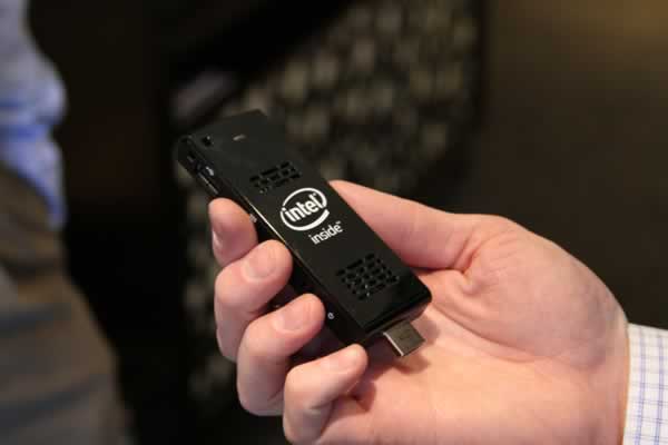 Intel'in Parmak Bilgisayarı! 2 Intel'in Parmak Bilgisayari!