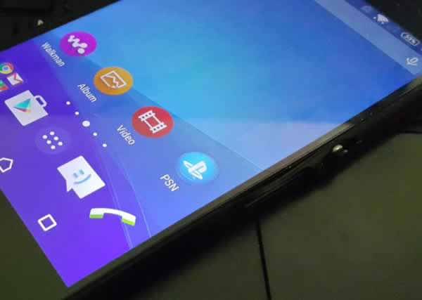 Sony Xperia Z4'ten Yeni Goruntuler!