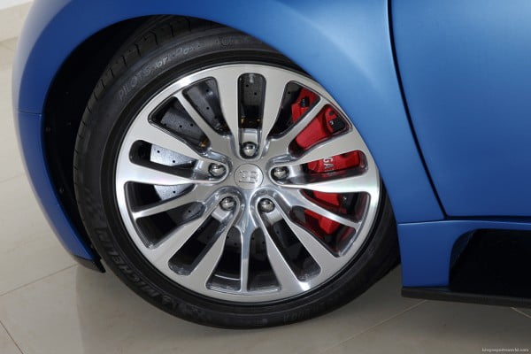 Bugatti’nin En Nadir Arabası: Bugatti Veyron Bleu Satışta!