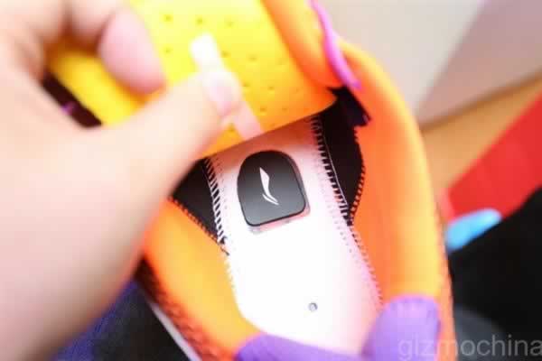 Xiaomi'den akilli ayakkabi4