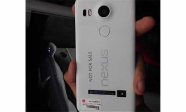 LG uretimi Nexus goruntulendi!