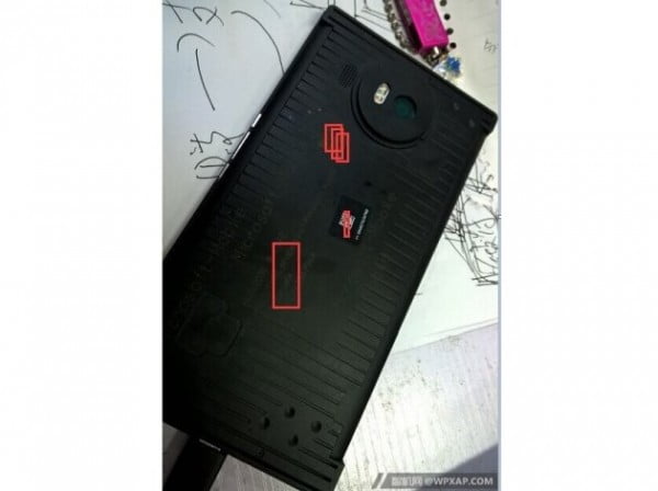 lumia-950-back-fitted[1]