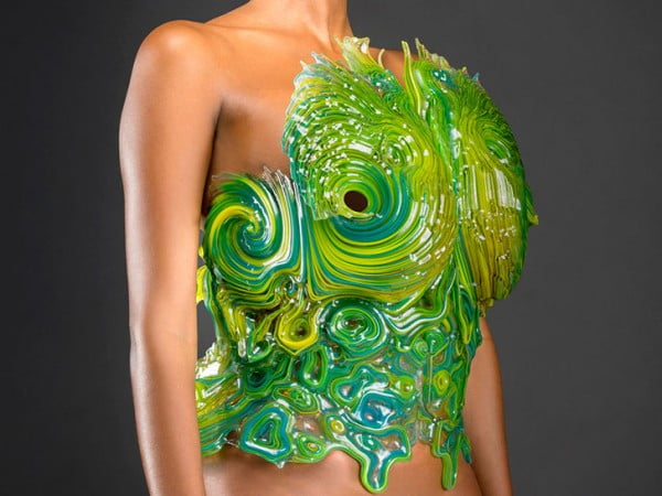 neri-oxman-wanderer-spacesuit-1[1]