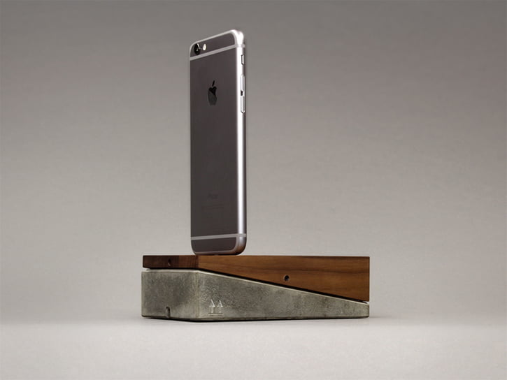 iPhone 6 ve iPhone 6s için en iyi 10 şarj istasyonu! 2 iPhone 6 ve iPhone 6s modelleri için masaüstü şarj istasyonları