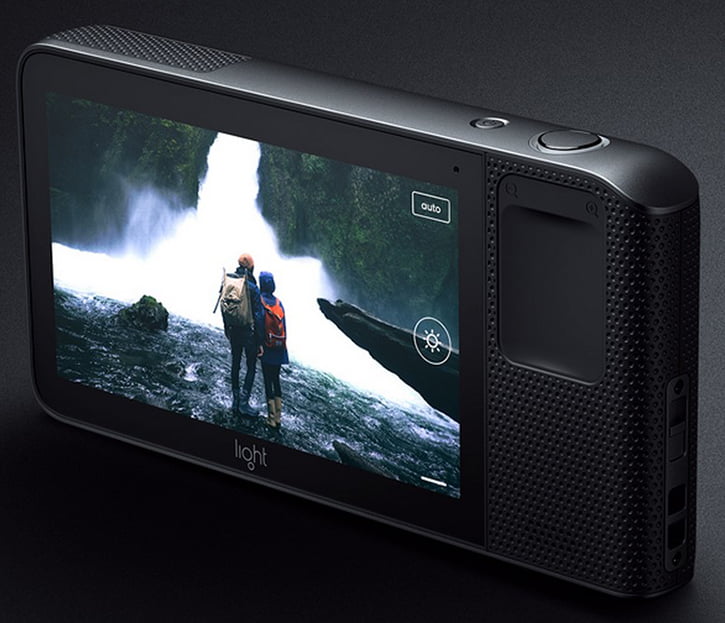 Tek fotoğraf makinesinde 16 kamera: Light L16 3 lightl-16-2