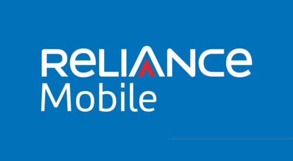 DataWind ve Reliance'ten 15 dolarlik telefon!