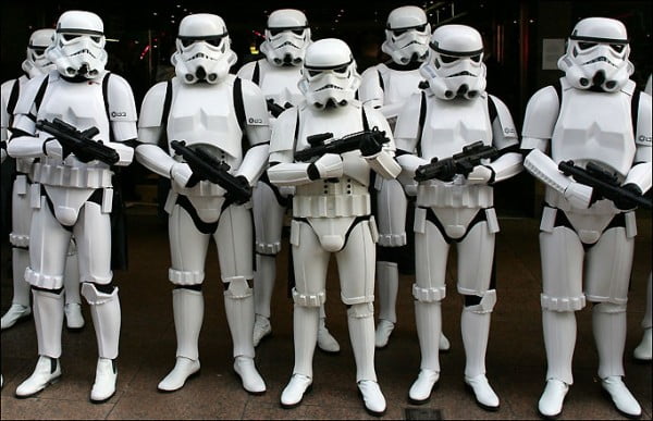 Star Wars Evreninde Hangi Teknolojiler Var? 2 Stormtroopers