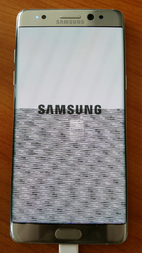 Galaxy Note 7'de üretim hatası mı var? 2 note-7-uretim-hatasi