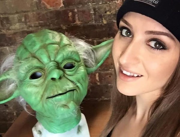 Prenses Leia, Netmarble standında 2 CosPlay_Tabitha_Lyons4