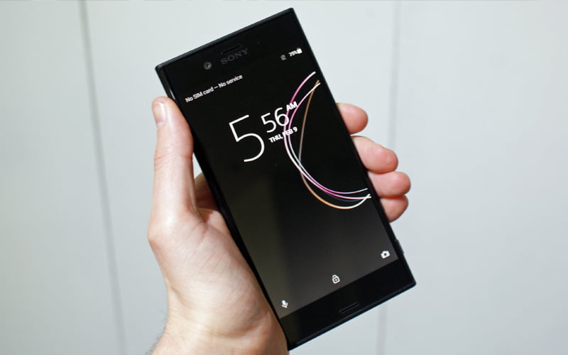 sony xperia xzs 7