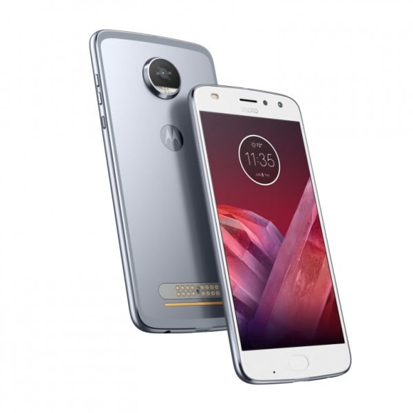 Moto Z2 Play (3)