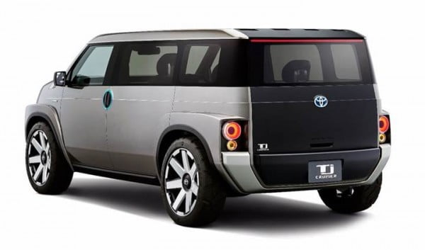 Toyotadan-SUVVan-karisimi-arac-Tj-Cruiser94279_1