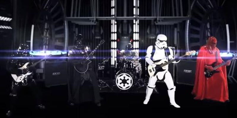 Galactic Empire isimli müzik grubu, kısa aralıklarla verdiği konserlerle Star Wars hayranlarına eğlenceli anlar yaşatıyor. Grubun Facebook'ta yaklaşık 100 bin takipçili resmi bir sayfası da var.