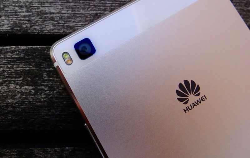 Huawei bir kez daha Çin'de en çok telefon satan şirket oldu
