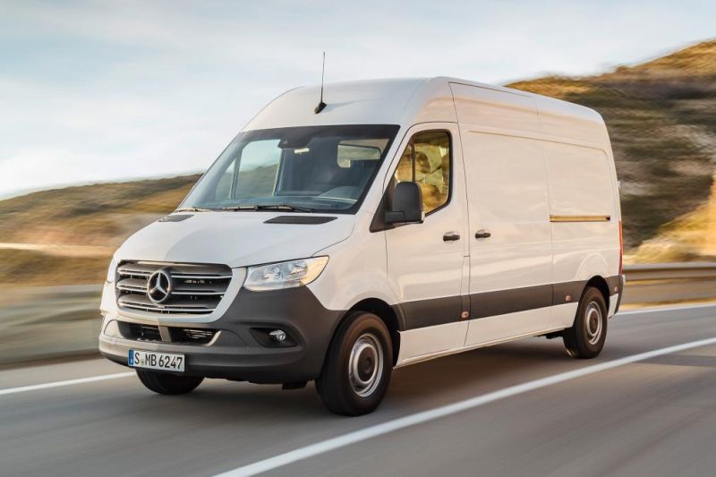Mercedes Benz Sprinter baştan aşağı yenilendi 2