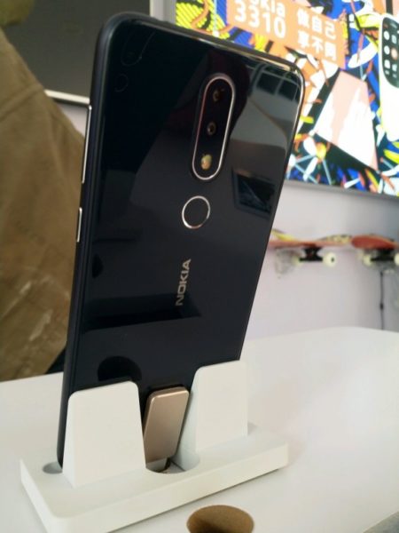 Nokia X6 b