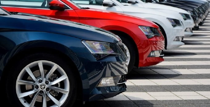 2. el otomobil fiyatları uçuşa geçti! 2 2. el otomobil fiyatları 1