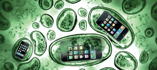 Cep Telefonunu Güvenle Kullanmanın 8 Yolu manset