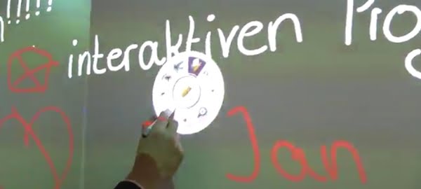 BenQ DLP Ultra Short Throw