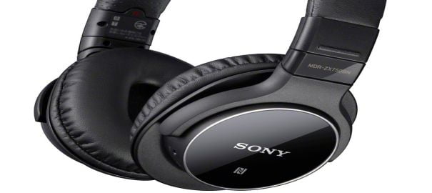 sony MDR ZX750BN