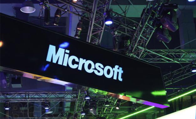 Microsoft Okullar İçin Tablet Üretecek