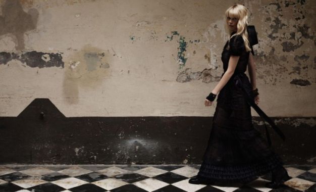 claudia schiffer by lagerfeld for chanel 3