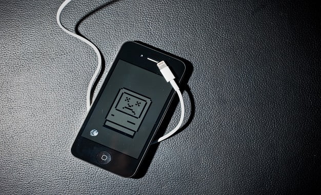 Apple Şarj Adaptörlerini Geri Topluyor! 18 Apple Şarj Adaptörlerini Geri Topluyor