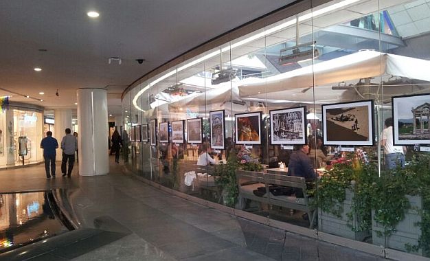 Fotograf duayenlerini bir araya getiren Samsung sergisi Kanyon’da