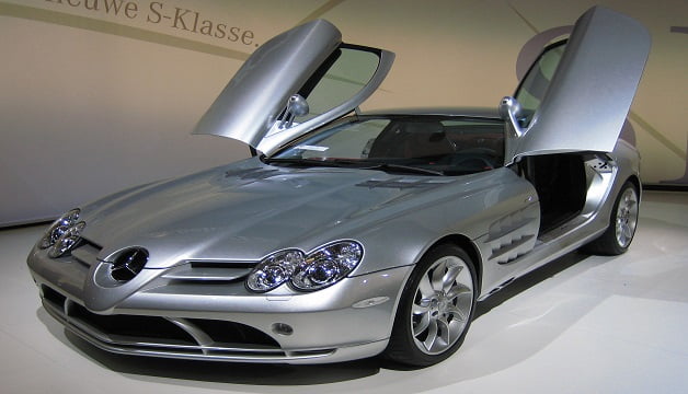 Mercedes Benz SLR McLaren 2 cropped
