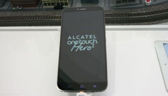 Alcatel OneTouch Hero 2 Resmi Olarak Tanıtıldı
