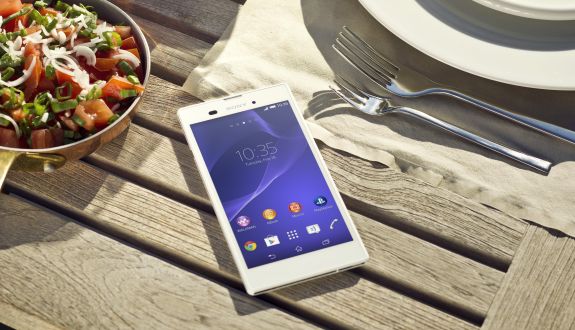 Dünyanın En İnce Akıllı Telefonu Xperia T3 Türkiye’de 11 SonyXperiaT3 9