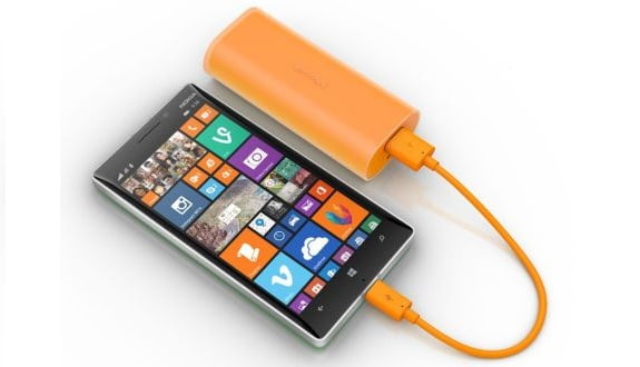 Microsoft İlk Şarj Aletini Piyasaya Sürdü