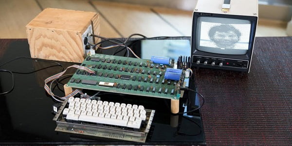 first apple computer