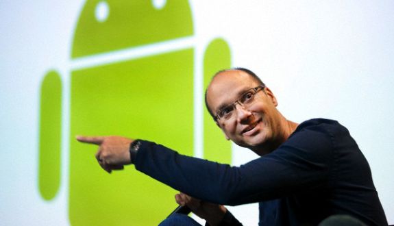 Android’in Babası Google’dan İstifa Etti 1 Andy Rubin w Android Logo Wide