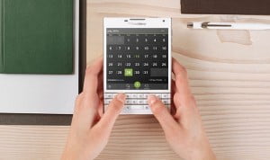 beyaz blackberry passport