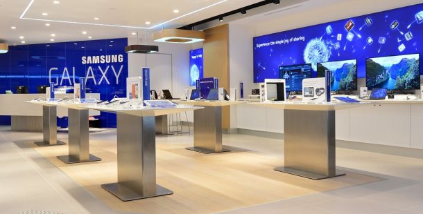 Samsung'dan Üzücü Haber! 1 Samsung store