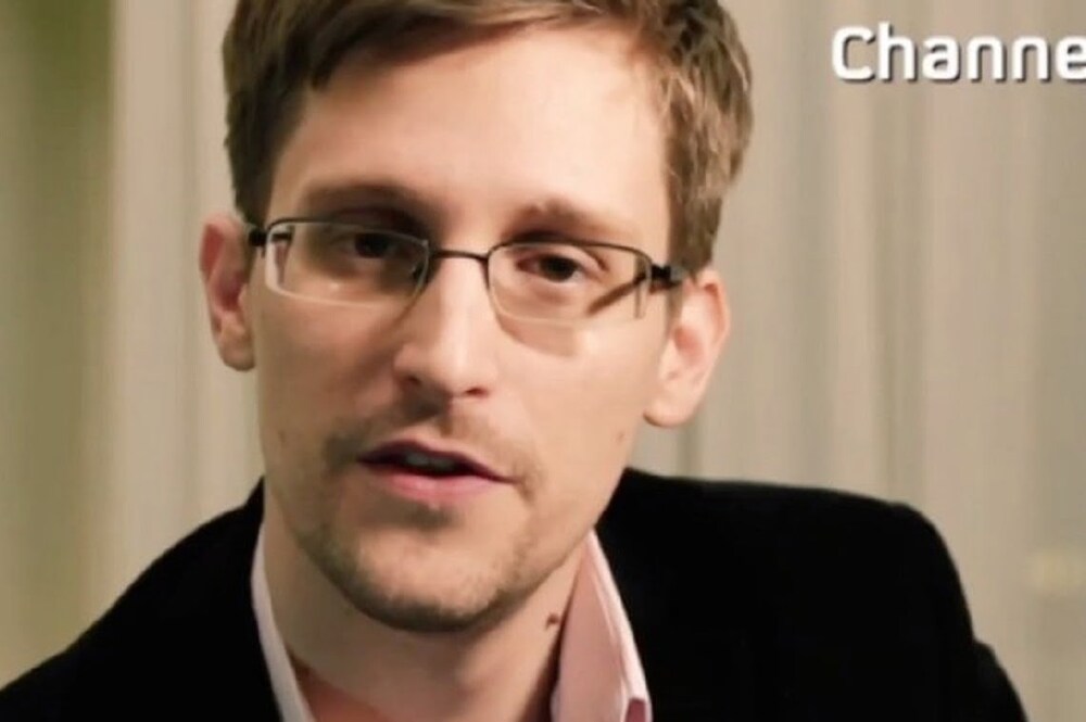 iPhone Casusluk Yapıyor