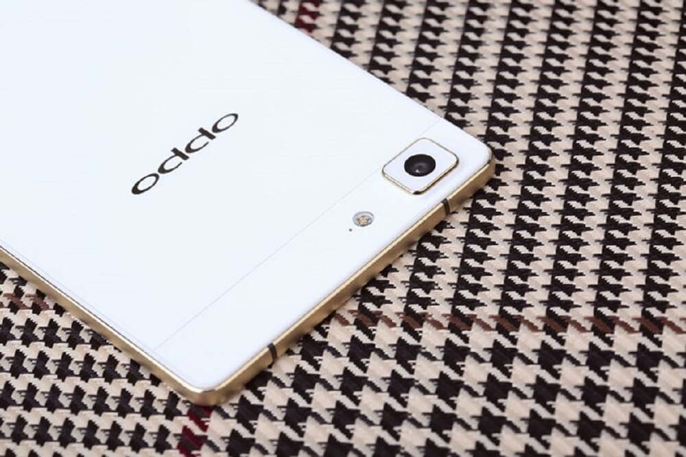 Oppo R5 Sevgililer Gününe Özel Olacak