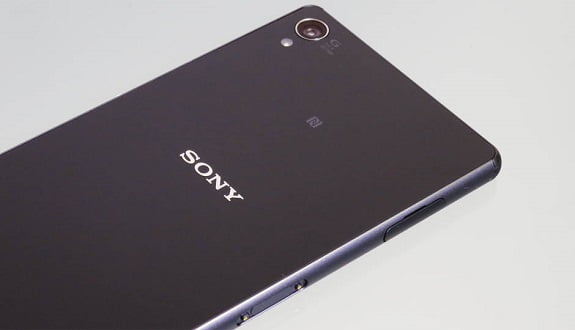 Xperia Z4 Compact Yolda