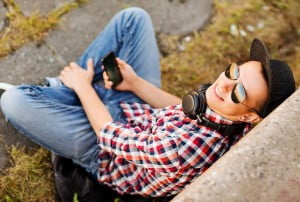 Öyle veya Böyle Müzik Dinleyebileceğiniz Online Müzik Servisleri 22 20140203PHT34501 original1