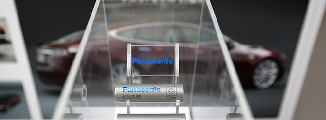 Panasonic ve Tesla