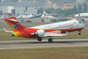 Çin'in Ticari Jeti İlk Uçuşunu Yaptı 15 China ARJ 21