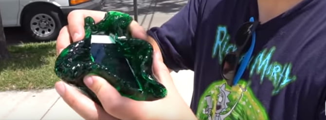 slime kapli iphone se